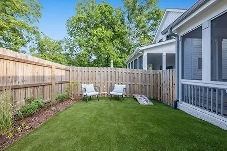 The Hadley House - Cozy Porch & Fenced In Backyard Villa Nashville Holiday home